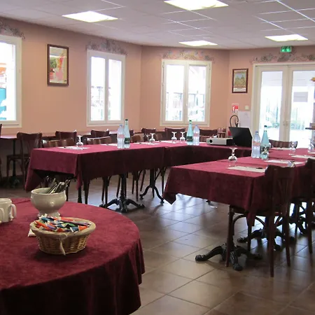 Greet En Beaujolais A6 Hotel