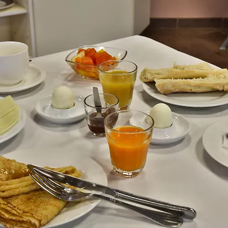فندق Greet En Beaujolais A6