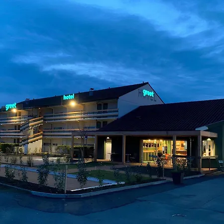 Hotell Greet En Beaujolais A6 3*
