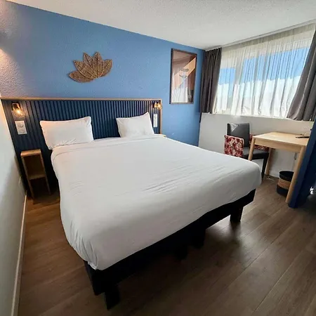 Greet En Beaujolais A6 Hotel 3*