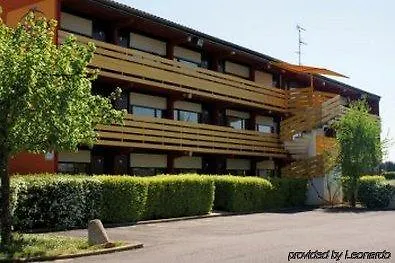 Greet En Beaujolais A6