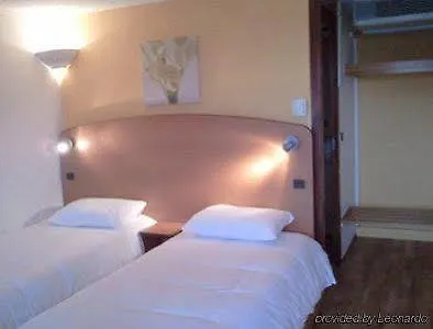 Greet En Beaujolais A6 Ξενοδοχείο 3*
